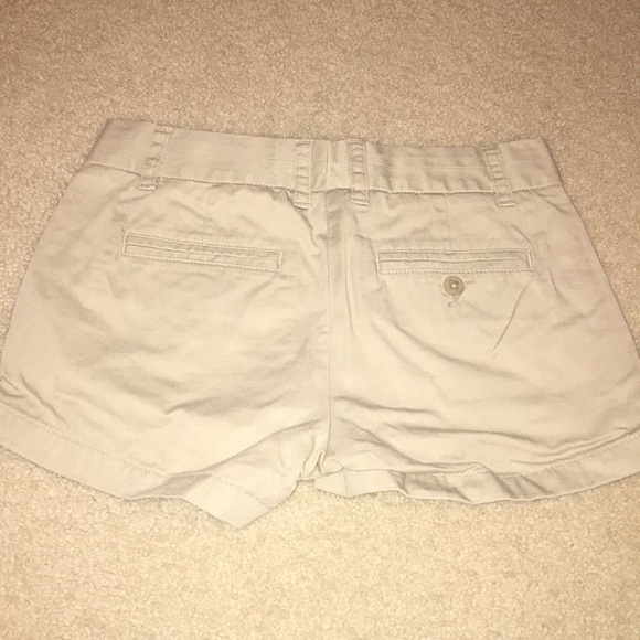J Crew Chino short - Picture 2 of 2